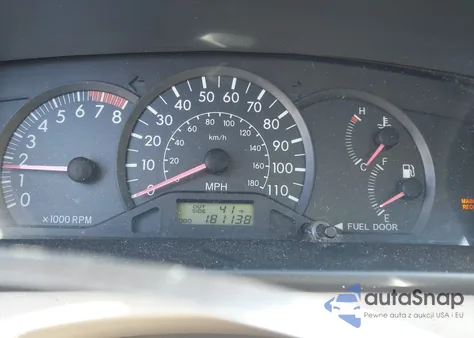 2005 Toyota Corolla Ce z USA, uszkodzony, nr VIN 2T1BR32EX5C442838